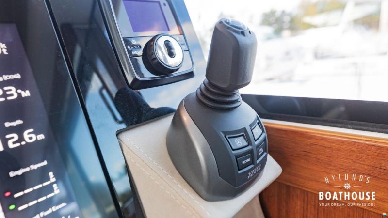 Delta Powerboats 340 SW