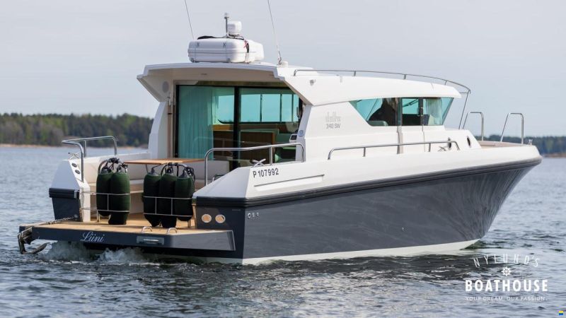 Delta Powerboats 340 SW