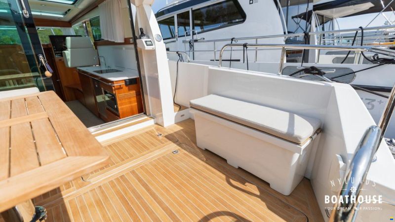 Delta Powerboats 340 SW