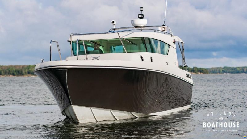 Delta Powerboats 34 SW