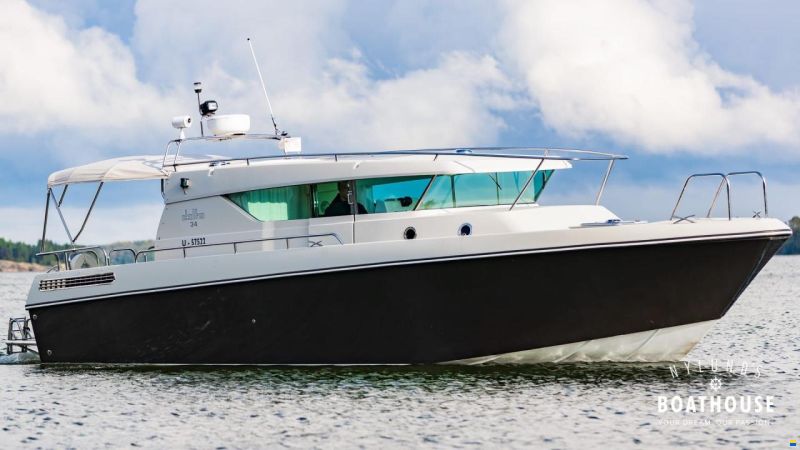 Delta Powerboats 34 SW