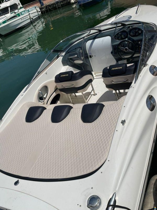 Bayliner ARRIVA