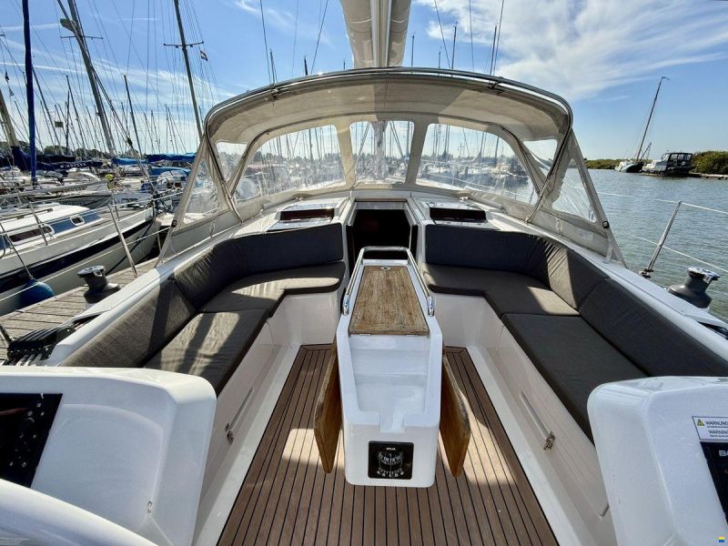 Hanse 458