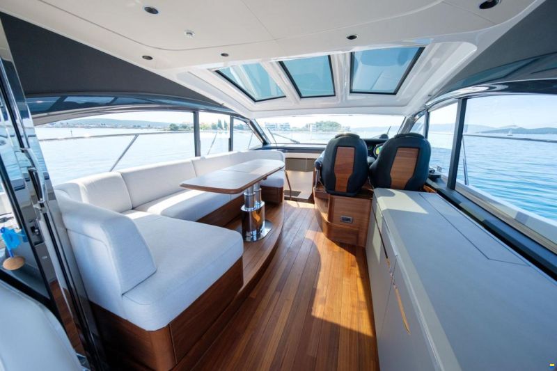 Princess V50