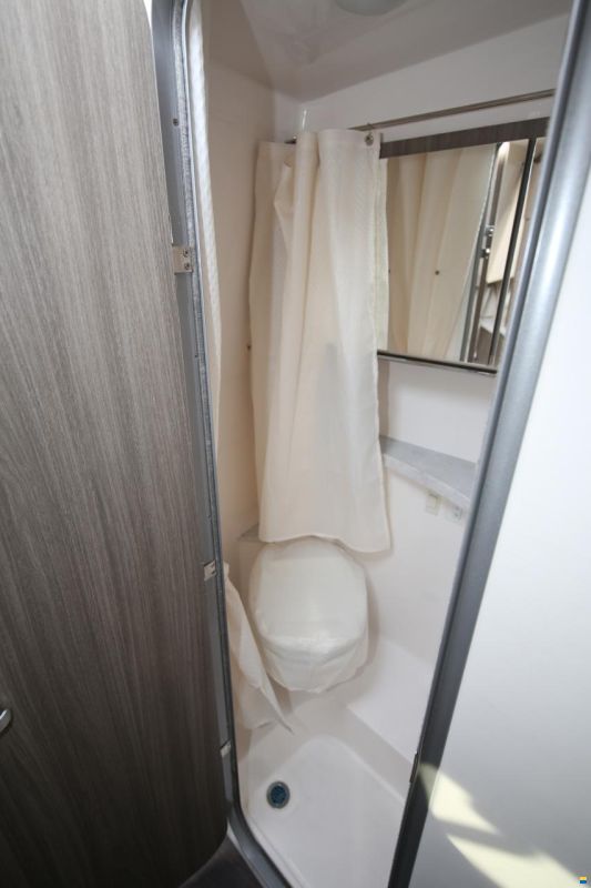 Regal 28 Express Hensa Edition