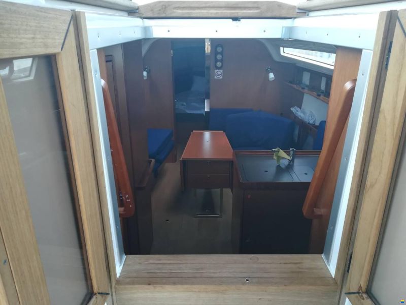 Bavaria Cruiser 37