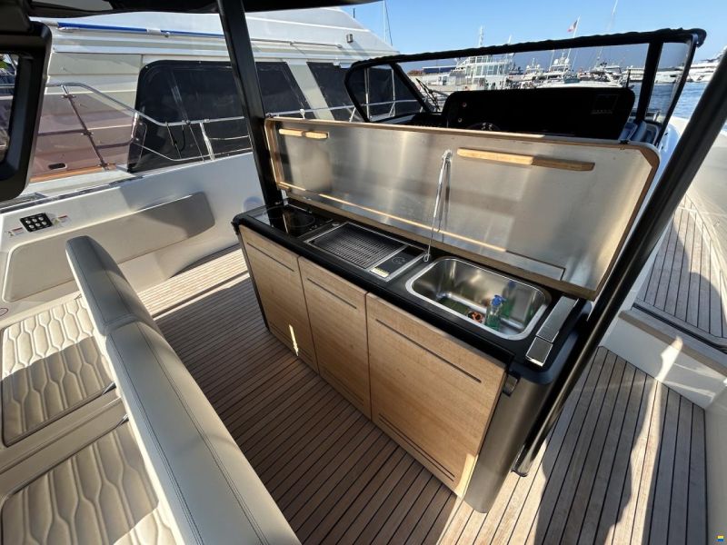 Cranchi A46 Luxury Tender