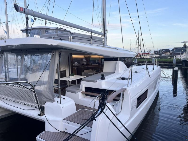 Lagoon 43