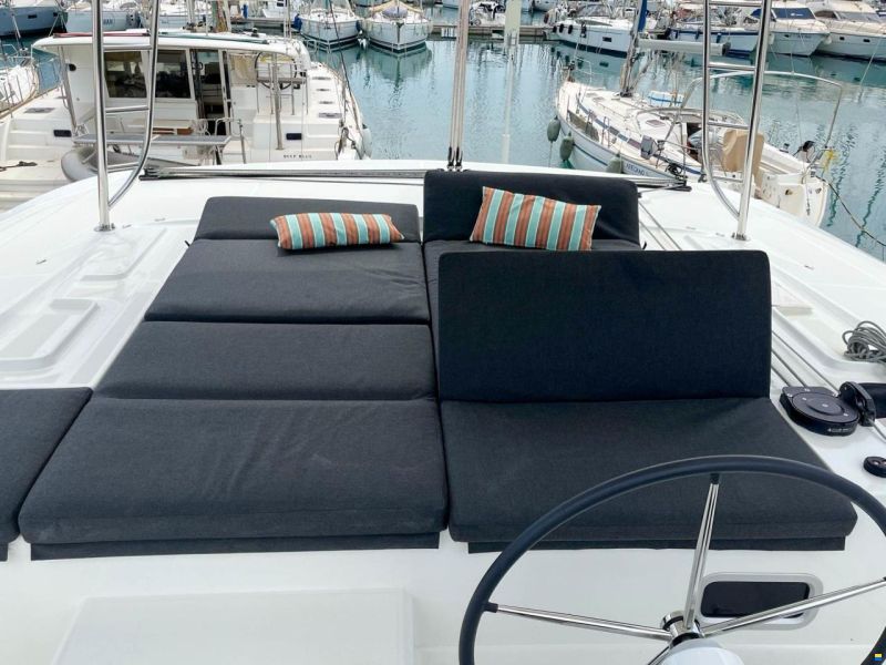 Lagoon 46