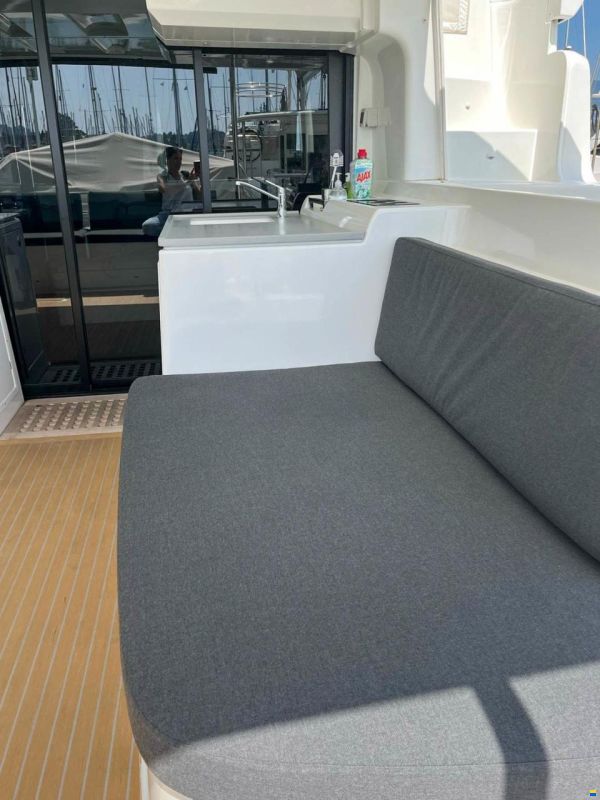 Lagoon 46