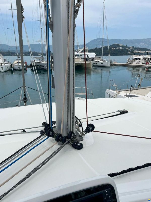 Lagoon 46