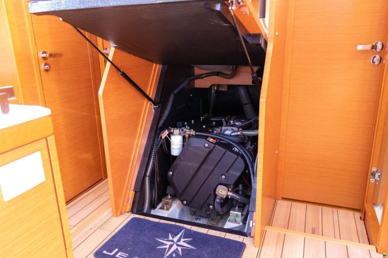 Jeanneau Yachts 51