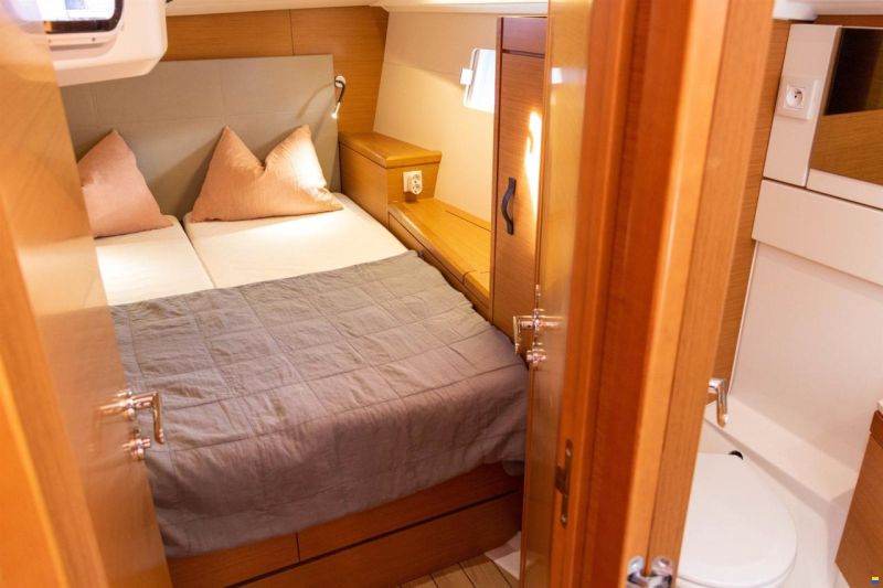 Jeanneau Yachts 51