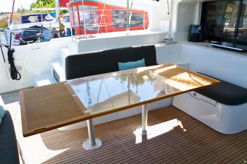 Lagoon 46