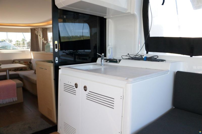 Lagoon 46