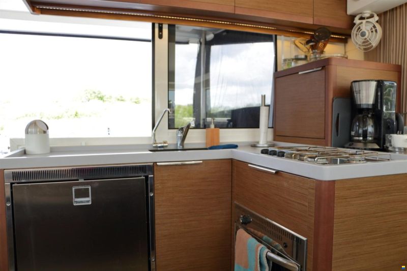 Lagoon 40