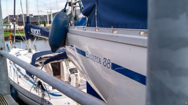 Bavaria 38