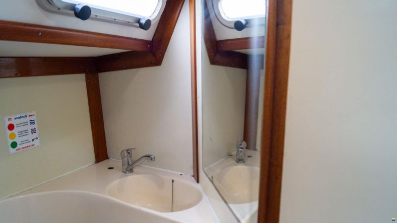Bavaria 38