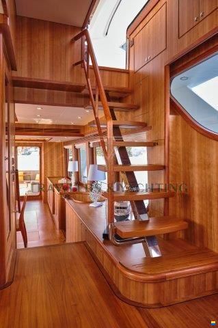 Selene 72 explorer