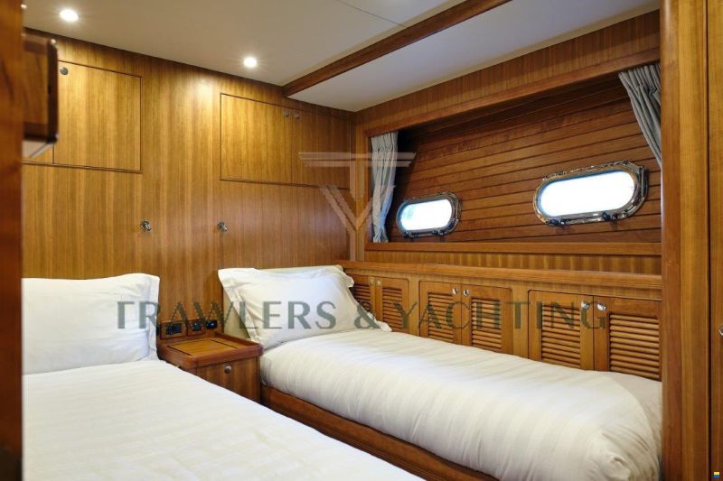 Selene 72 explorer
