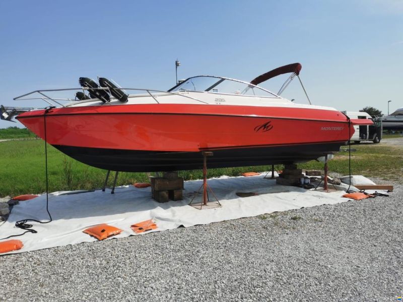 Monterey Boats 236 Montura