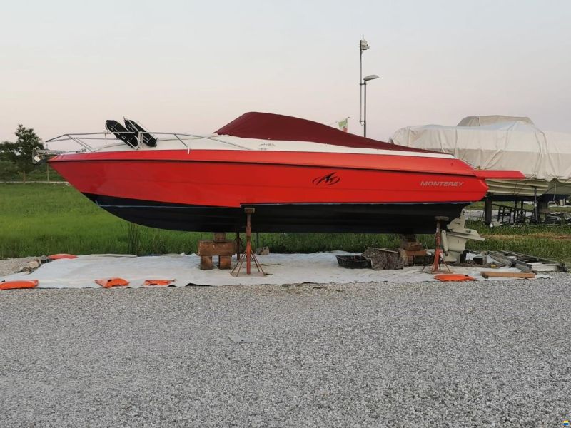 Monterey Boats 236 Montura