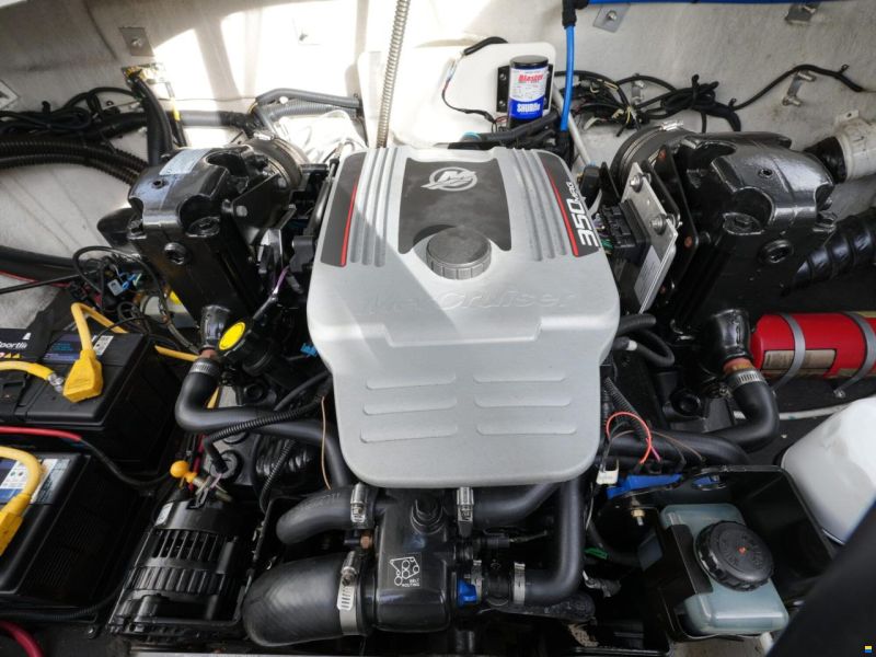 Crownline 265 SS