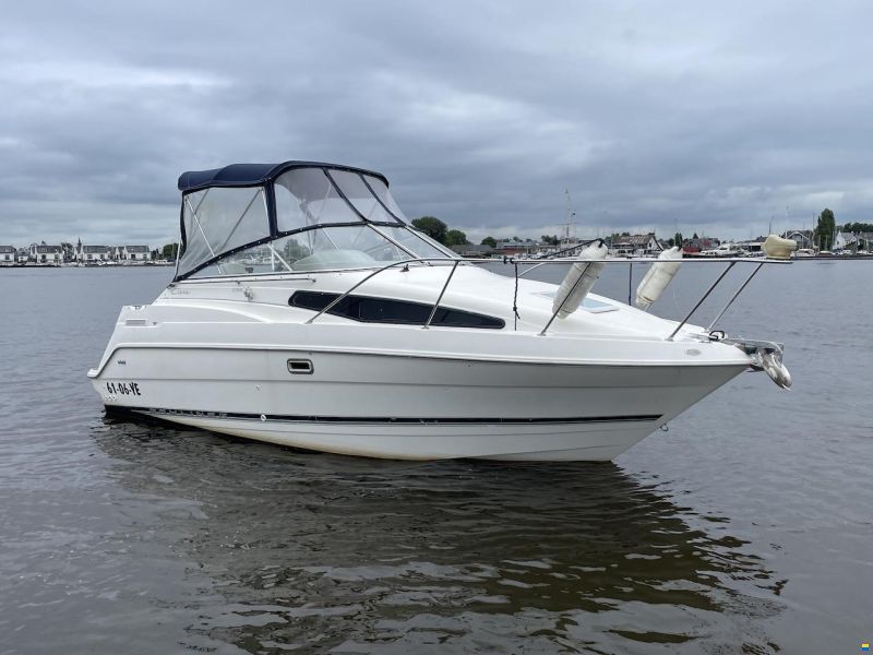 Bayliner 2355 Ciera