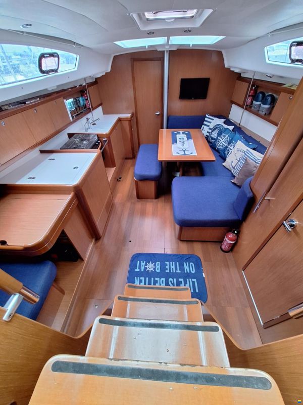 Beneteau Oceanis 40