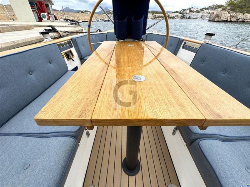 Leonardo Yachts Eagle 38
