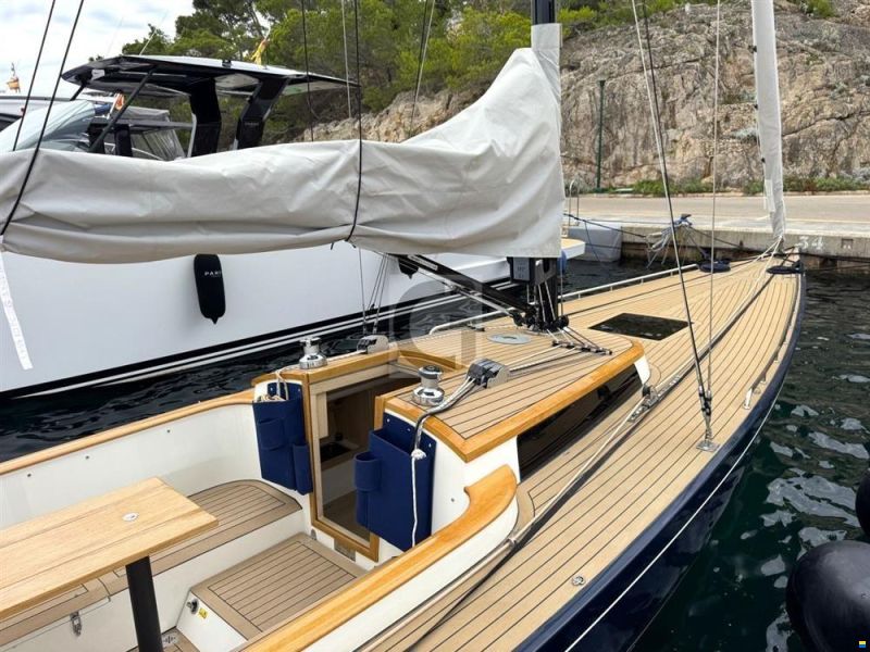 Leonardo Yachts Eagle 38