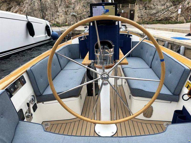 Leonardo Yachts Eagle 38