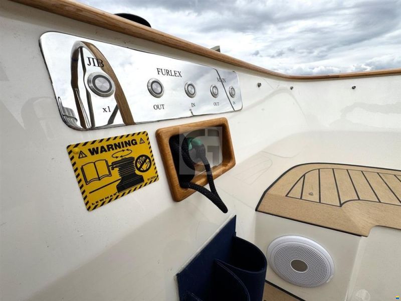 Leonardo Yachts Eagle 38