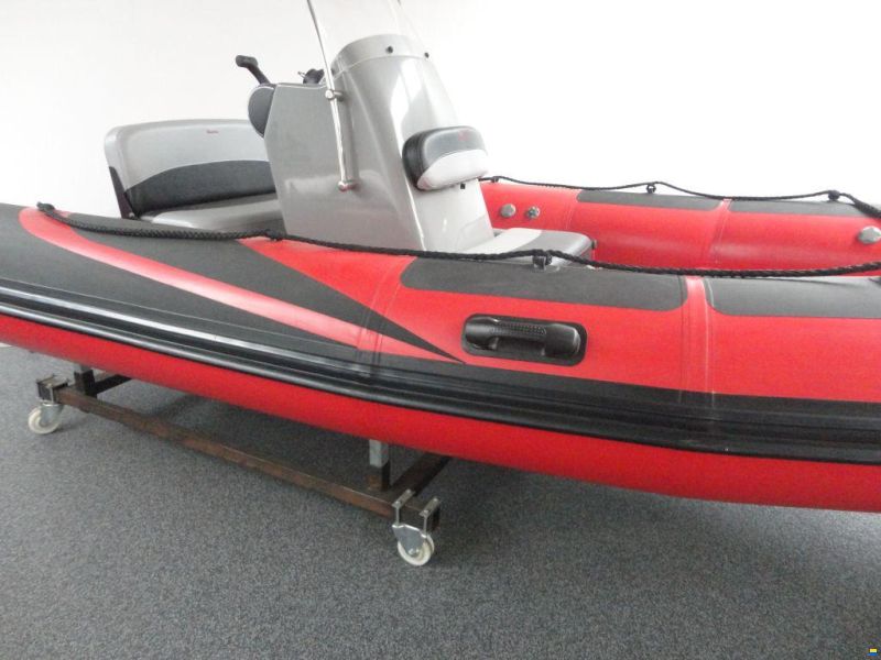 Adventure Vesta 550