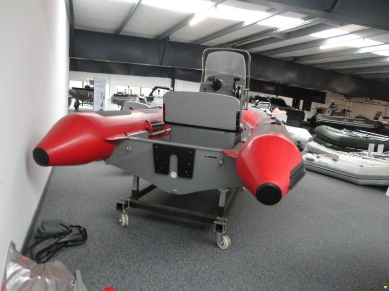 Adventure Vesta 550