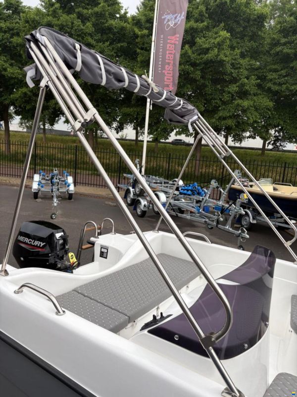 Booi boat 470