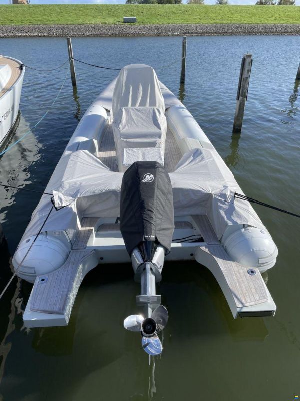 SACS Strider 900