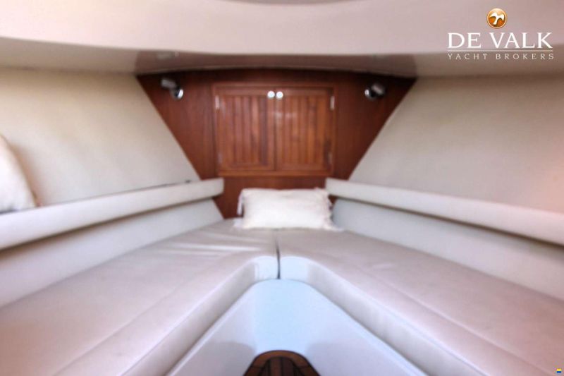 Long Island 33 Runabout