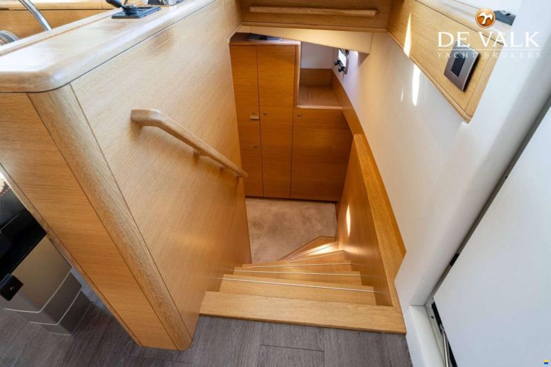 Steeler Yachts Explorer 50 Pilothouse