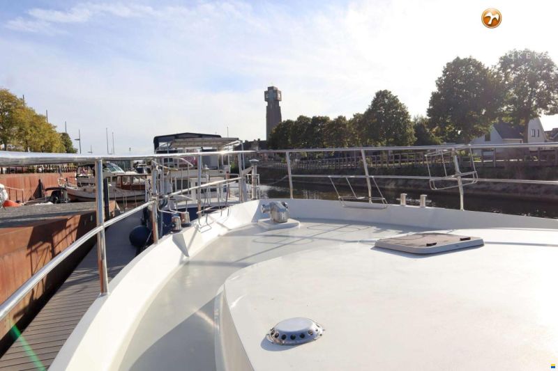 Pacific Allure 148