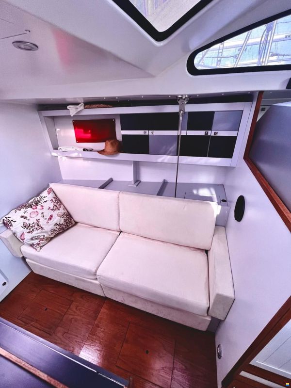 RM Yachts RM 1350