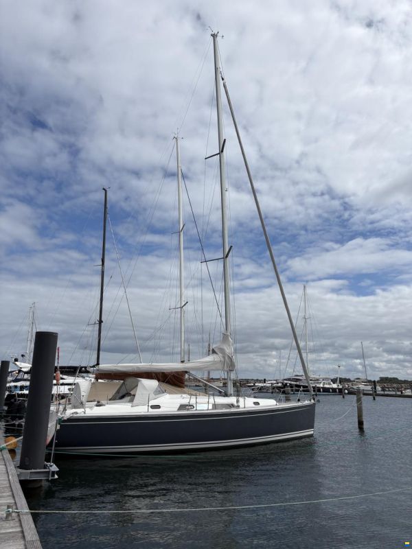 Hanse 400