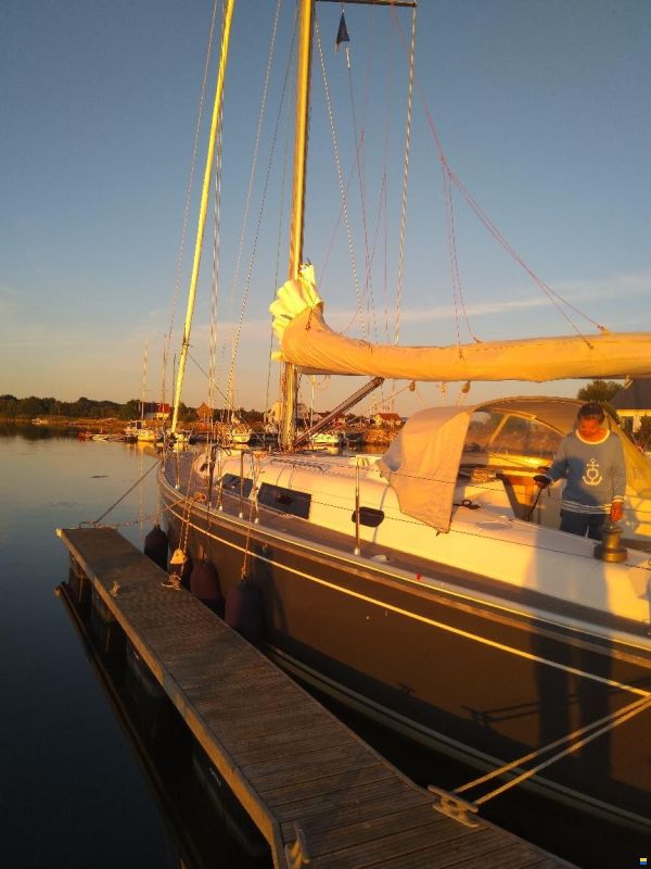 Hanse 400