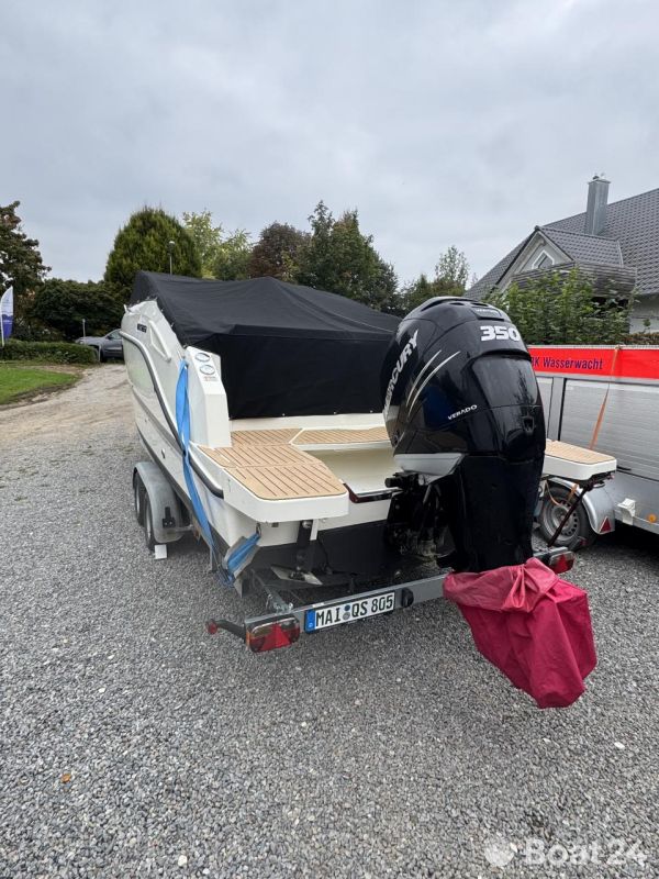 Quicksilver Activ 805 Cruiser