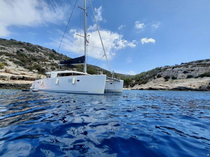 Lagoon 450 F