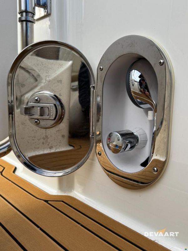 Bayliner Ciera 8