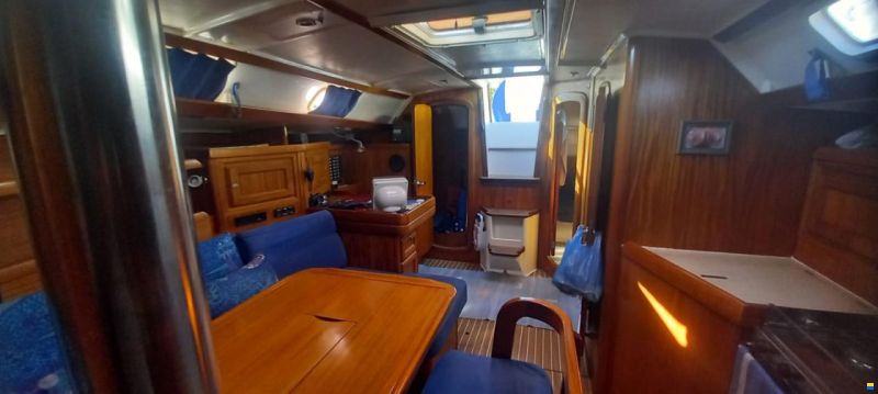 Dufour 38 Classic