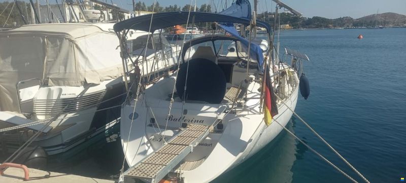 Dufour 38 Classic