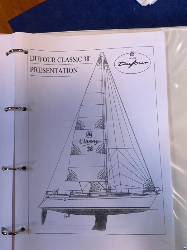 Dufour 38 Classic