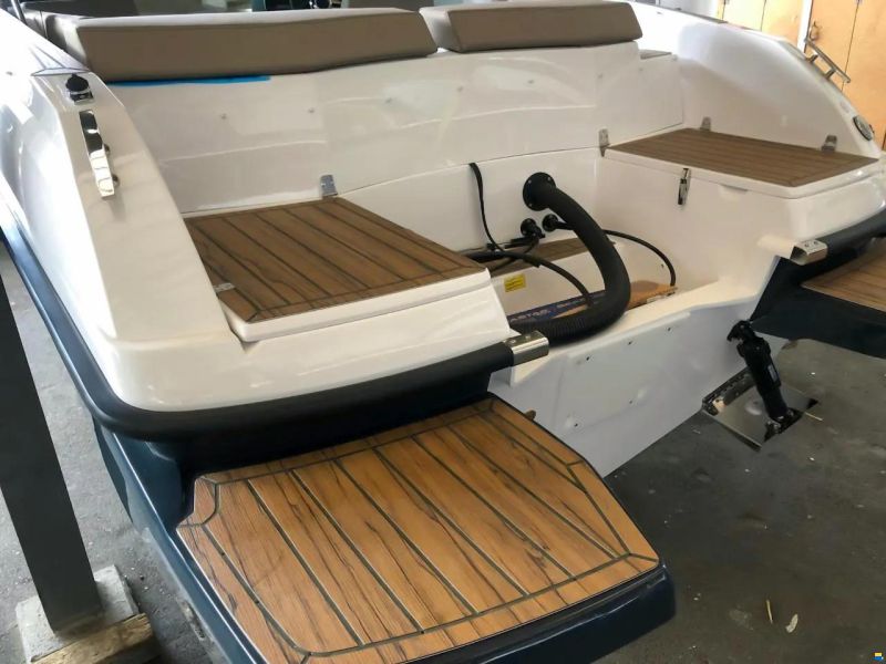 Flipper 650 SportTop